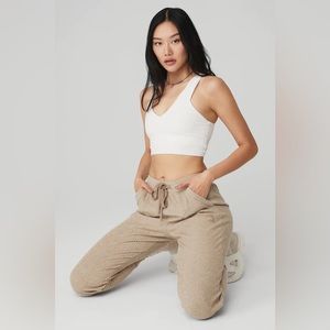 Alo Muse Sweatpants - gravel